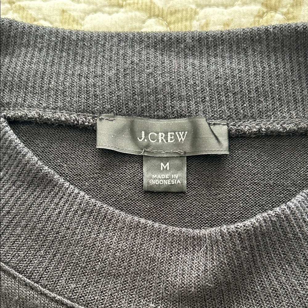 J. Crew Classic Lightweight Black Crew Neck Sweater Medium Like New - Picture 4 of 7